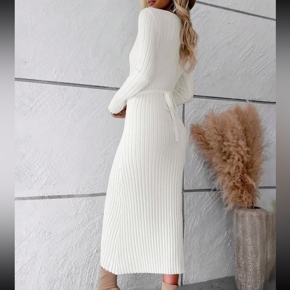 Classic Ribbed Knit Fitted V Neck Long Sleeve Dress Burgundy - Picture 10 of 16